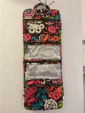 Vera Bradley Lola Hanging Travel Organizer